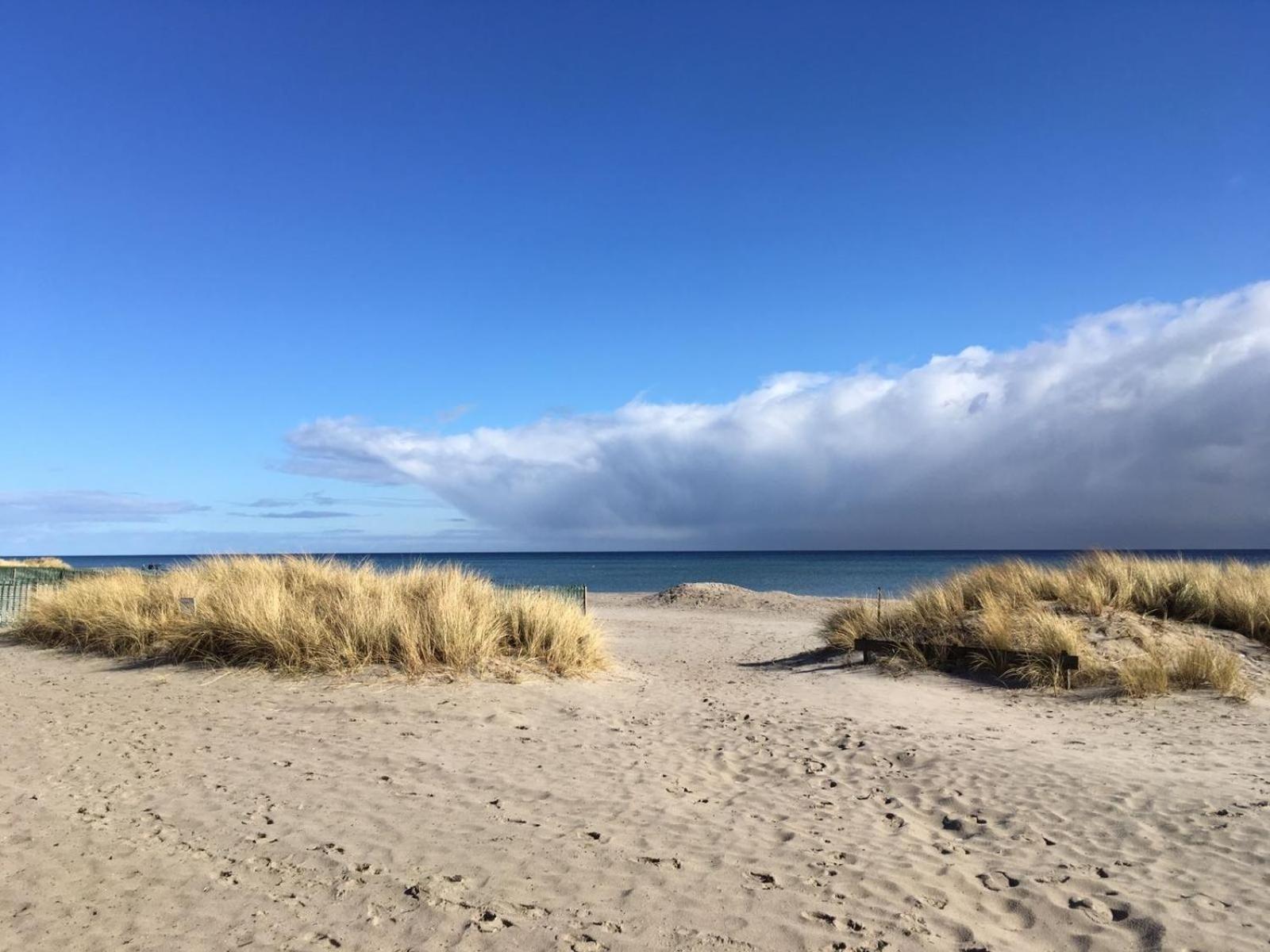 Fewo Wichmanninkl Strandkorb Am Meer Free Wlan Bis 6 Personen, Platz Fuer Ihre Fahrraeder Grömitz Esterno foto